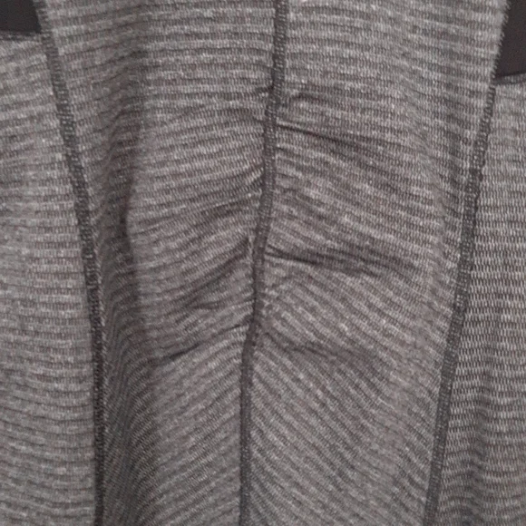 Head Sweater - Picture 3 of 8